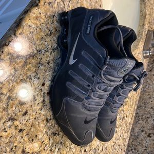 Mens Nike Shox